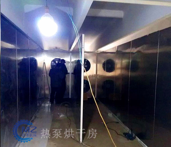 空氣能熱泵烘干房安裝現(xiàn)場(chǎng)